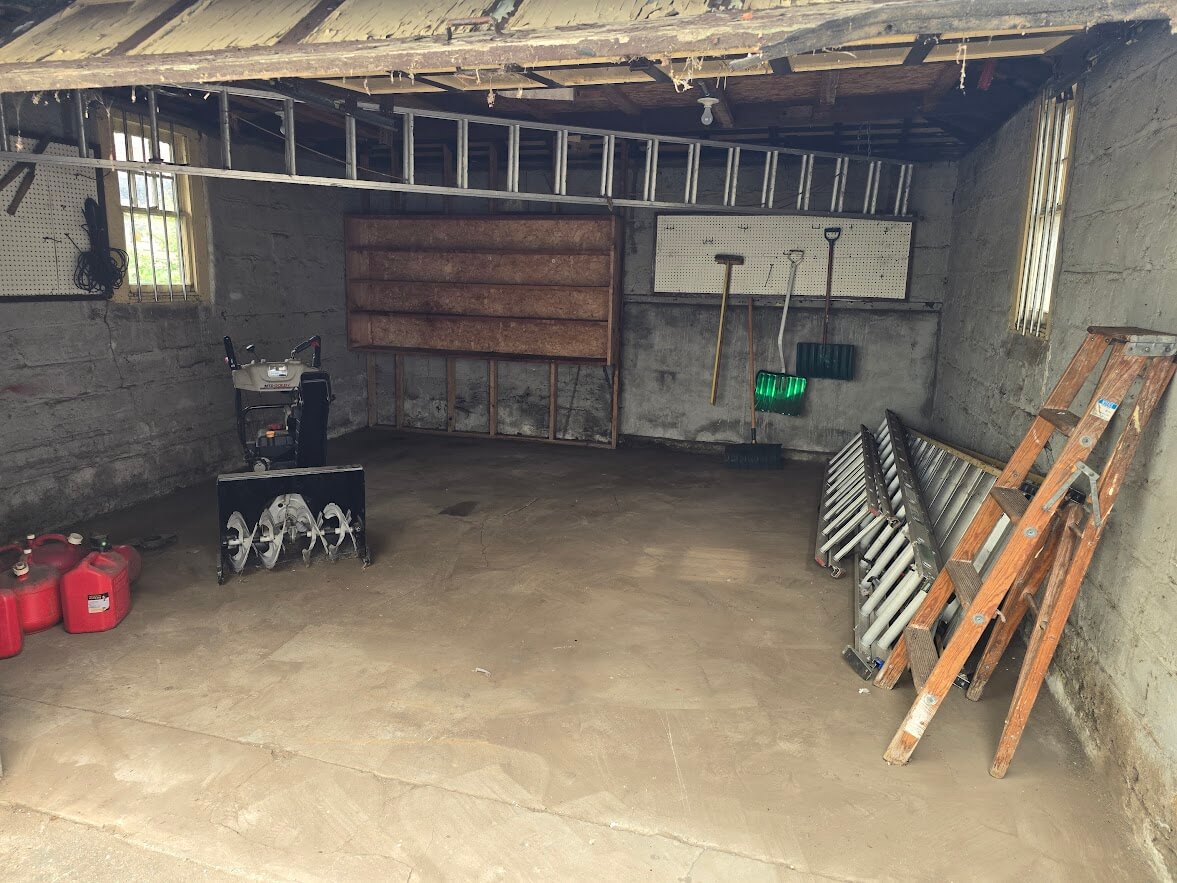 Garage garbage after removal in Mineola