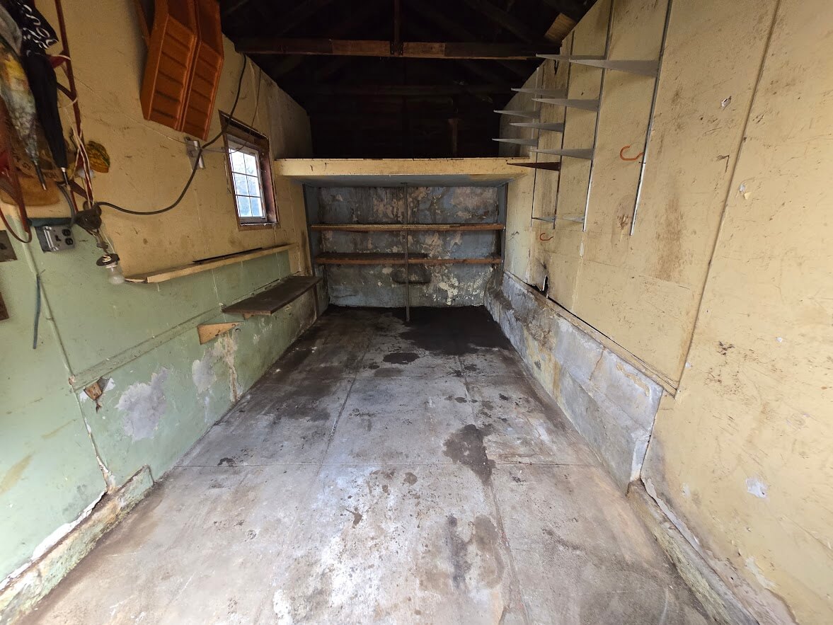 Garage after cleanup